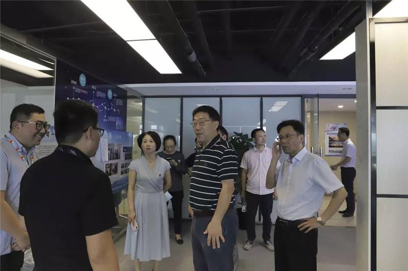 国家统计局贸易外经司副司长刘金钟一行考察指导-5.jpg